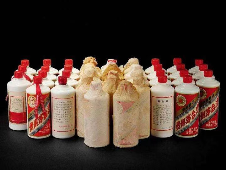 调楼镇日照岚山回收酒价格哪里回收(附近上门回收茅台酒）?